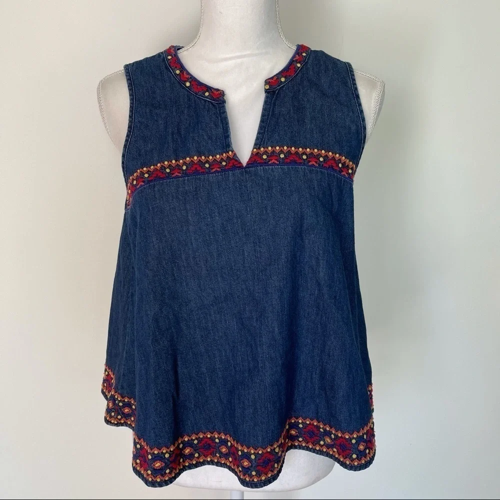 Gap Crop Top Size XS Womens Embroidered Denim Sleeveless Cotton V Neck Blue Red - Picture 2 of 11